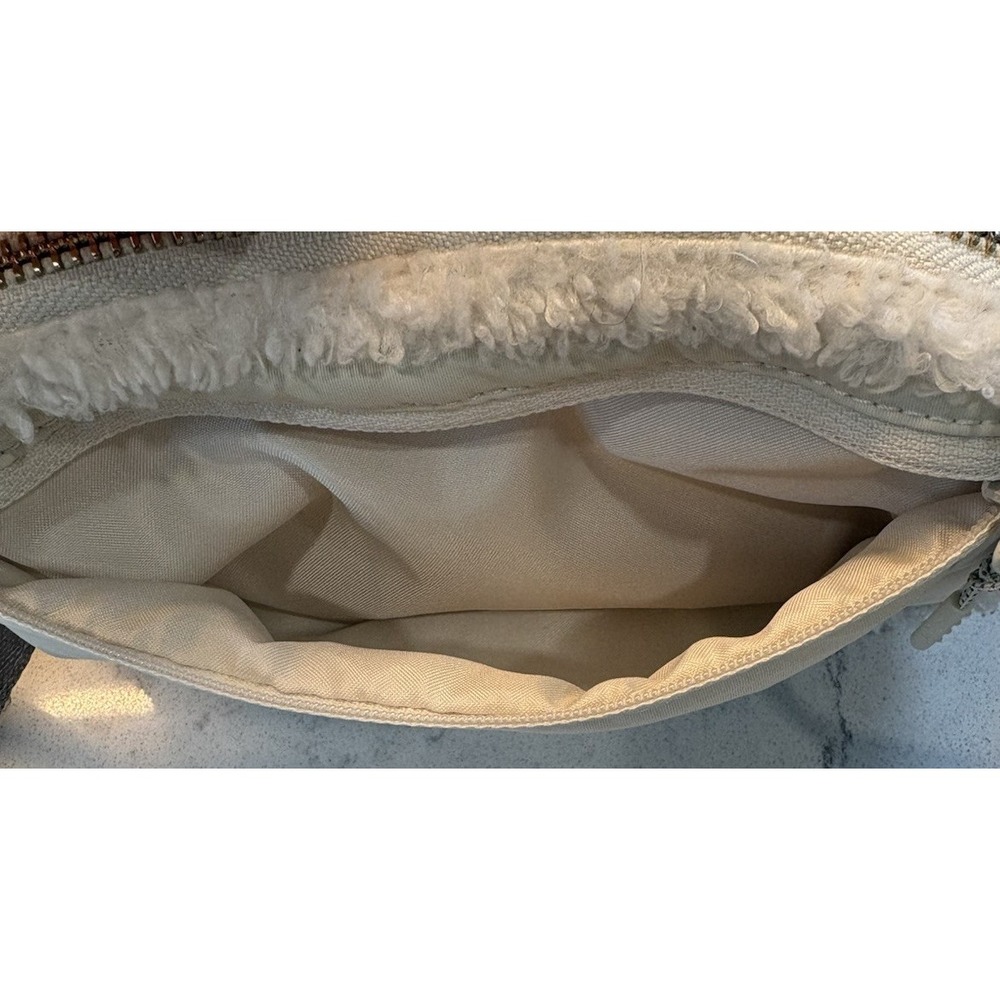 Lululemon Everywhere Fleece Belt Bag 1L Sherpa Crossbody Ivory Trench Gold - Picture 6 of 8
